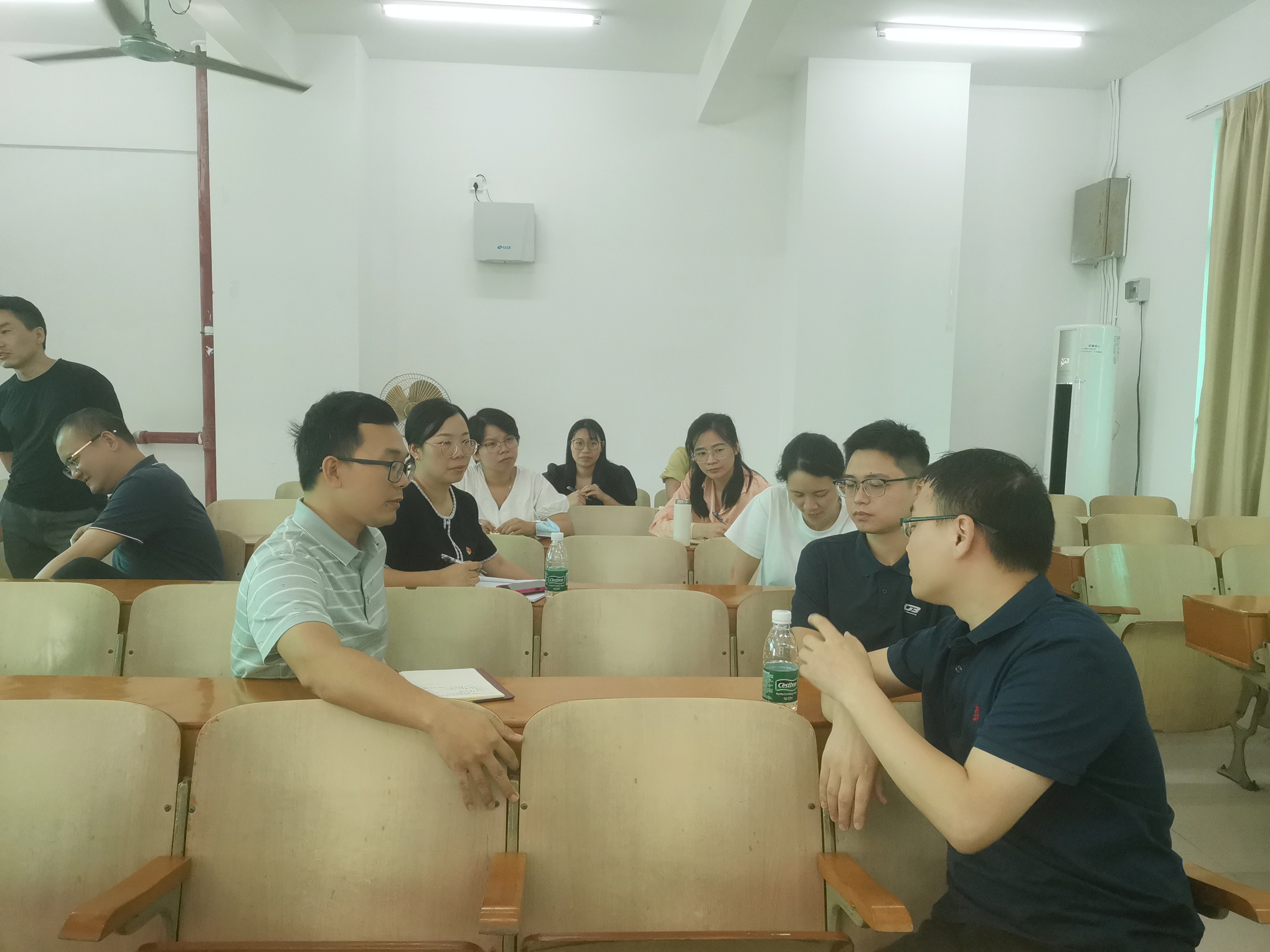 廣州校區(qū)案例研討.jpg